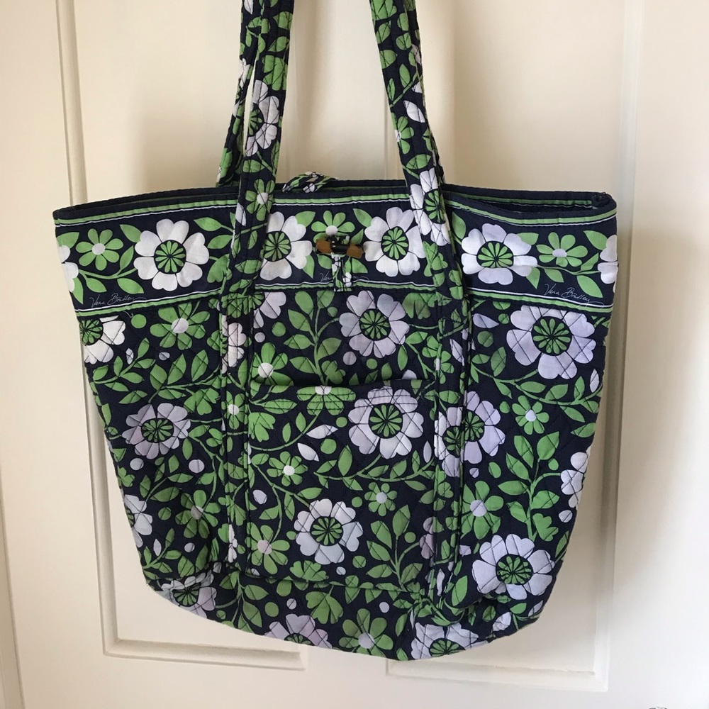 Vera Bradley Tote